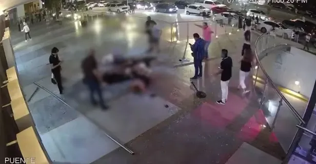 Konserde felaket yaşandı! Yüzlerce kişinin çıktığı balkon çöktü: 12 metreden yere çakıldılar