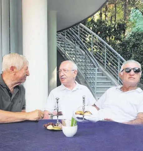 Kılıçdaroğlu'nun fakir edebiyatı Antalya'da geceliği 316 bin TL otelde kalmasıyla elinde patladı!-1