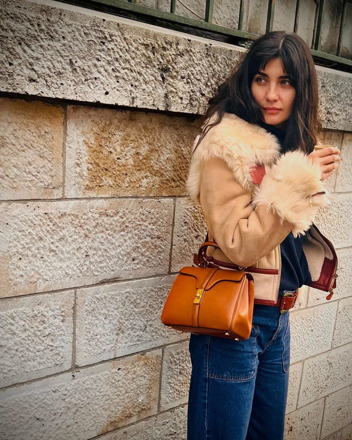 Paris Moda Haftası’nda Tuba Büyüküstün rüzgarı! Güzelliğiyle büyüledi: Bir rüyanın içindeymişim gibi hissettim! - 3