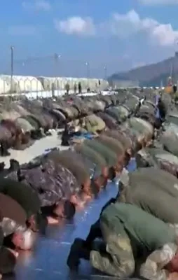 Mehmetçik cuma namazı kıldı