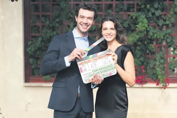 bir-deri-bir-kemik-kaldi-simge-sagin-46-kiloya-dustugunu-duyurdu-1698368509937.jpeg Bir deri bir kemik kaldı! Simge Sağın, 46 kiloya düştüğünü duyurdu-10