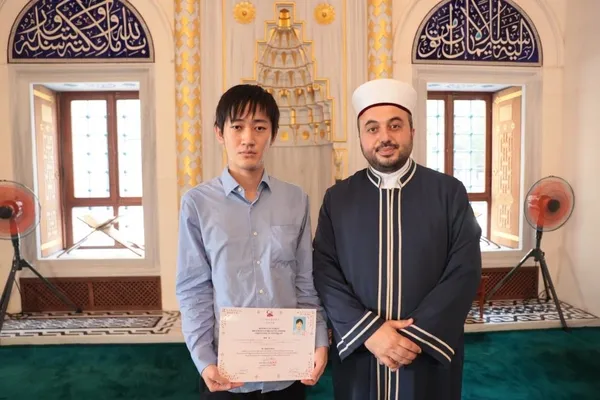 abe-suikastindan-etkilenen-japon-muhendis-musluman-oldu-1661689966096.jpg Abe suikastından etkilenen Japon mühendis Müslüman oldu-2