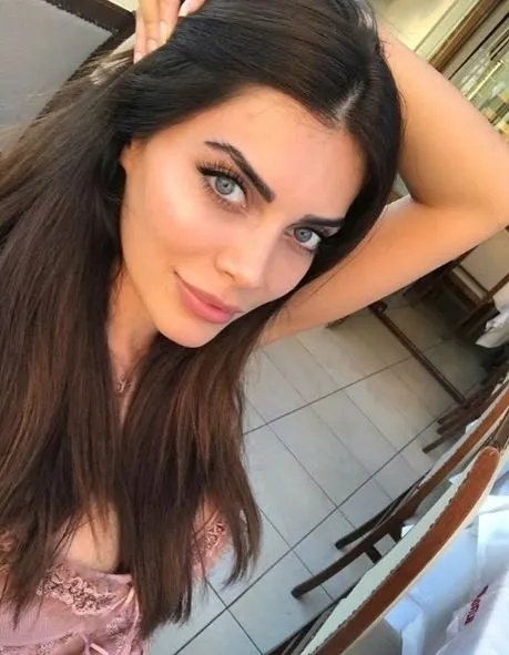 Ceren Hindistan kızını tedavi ettirmeyince mahkemelik oldu-12