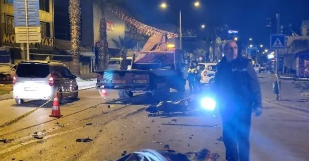 Adana'da gece yarısı korkunç son! Çekici ile çarpışan motosikletin sürücüsü hayatını kaybetti