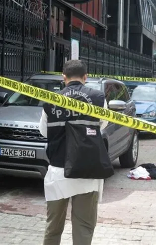 Son dakika: Ataşehir'de kadının öldüğü gasp dehşeti kamerada! 3 milyon lira bulunan çanta ile kaçtılar