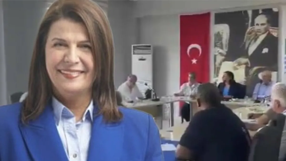 CHP'li Foça'da yolsuzluk skandalı! Gerçekleri duymak Belediye Başkanı Fıçı'yı çıldırttı: "Yayını kapatın, ben bağırırım!"