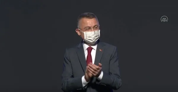 son-dakika-cumhurbaskani-yardimcisi-fuat-oktay-milli-siber-guvenlik-zirvesinde-konusma-yaparken-fenalasti-1608544187911.jpg SON DAKİKA: Cumhurbaşkanı Yardımcısı Fuat Oktay Milli Siber Güvenlik Zirvesi'nde konuşma yaparken fenalaştı-7