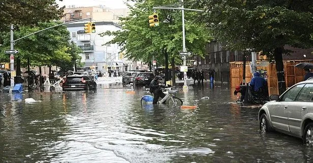 New York’ta yağış sonrası su baskını! Olağanüstü hal ilan edildi