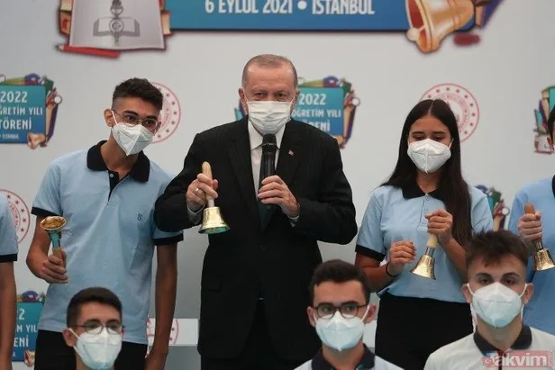 baskan-recep-tayyip-erdogan-oecd-verileriyle-duyurdu-turkiyeyi-egitim-ogretim-alaninda-yukseltmeye-devam-edecegiz-1630940628456.jpeg Başkan Recep Tayyip Erdoğan OECD verileriyle duyurdu: "Türkiye'yi eğitim öğretim alanında yükseltmeye devam edeceğiz"-4