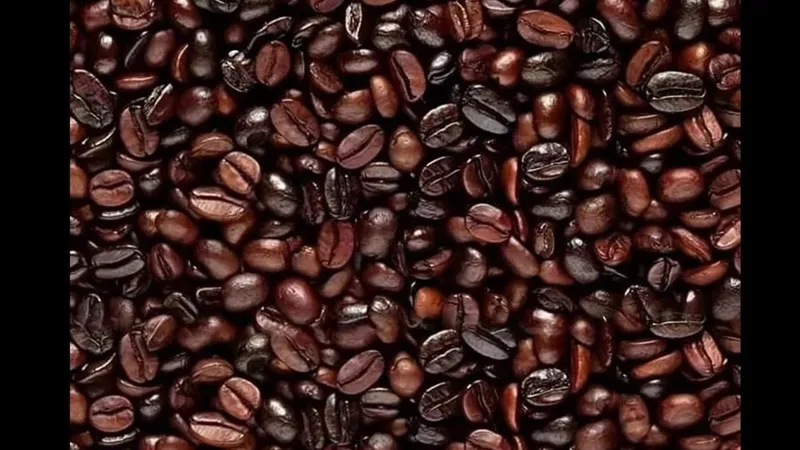 ilk-bakista-kimse-goremiyor-sadece-8-saniyede-kahve-cekirdeklerinin-arasindaki-gizli-yuzu-bul-1772110739476.jpg İlk bakışta kimse göremiyor! Sadece 8 saniyede kahve çekirdeklerinin arasındaki gizli yüzü bul-3