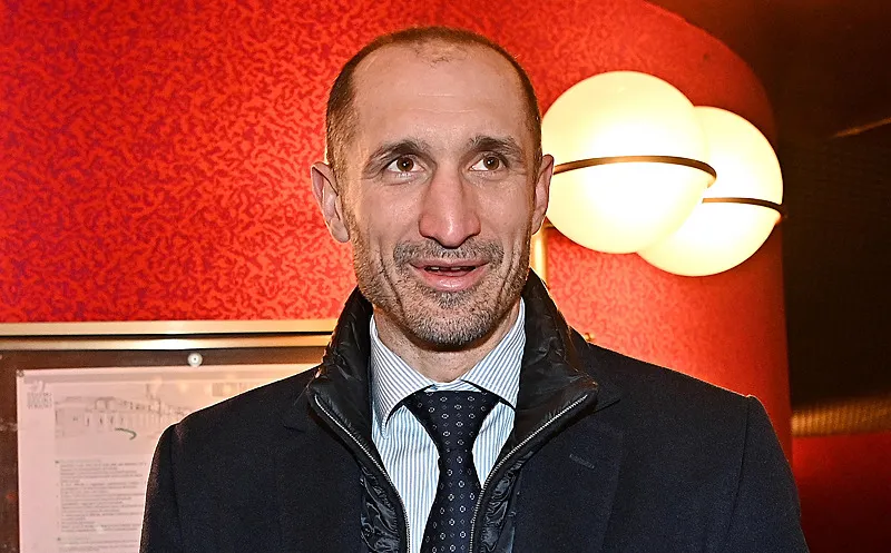 Galatasaray'da Pape Gueye derken ters köşe! Boş kontenjana geleceğin yıldızı - 6