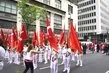 ABD’de caddeler Türk bayraklarıyla donatıldı: Manhattan, Geleneksel Türk Günü Yürüyüşü şerefine kırmızı beyaza büründü