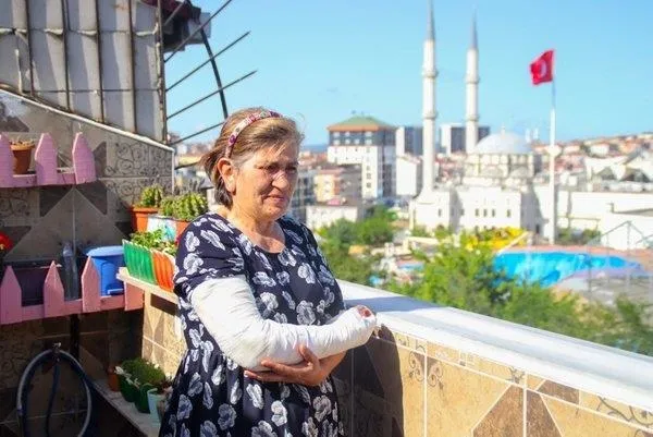 İmamoğlu'na 'Gençlik Parkı’ isyanı: Bu parkın yıkılması binaların altında ölmemiz demektir-2