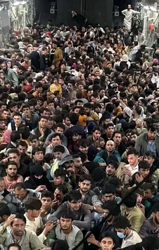 Amerika'nın tahliyelerine 'kızamık' engeli!