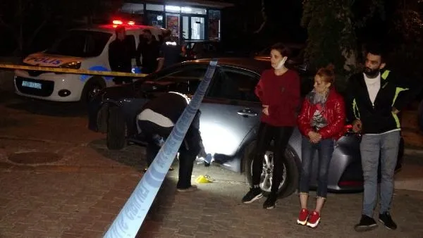 İzmir'de sokak ortasında kanlı infaz! Köpeği yanından ayrılmadı-2