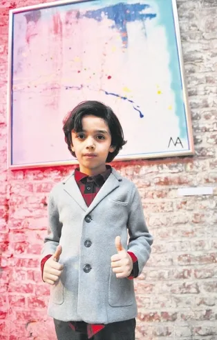 7 yaşındaki Mikail Akar, sanat camiasında 'Minik Picasso' olarak nam saldı