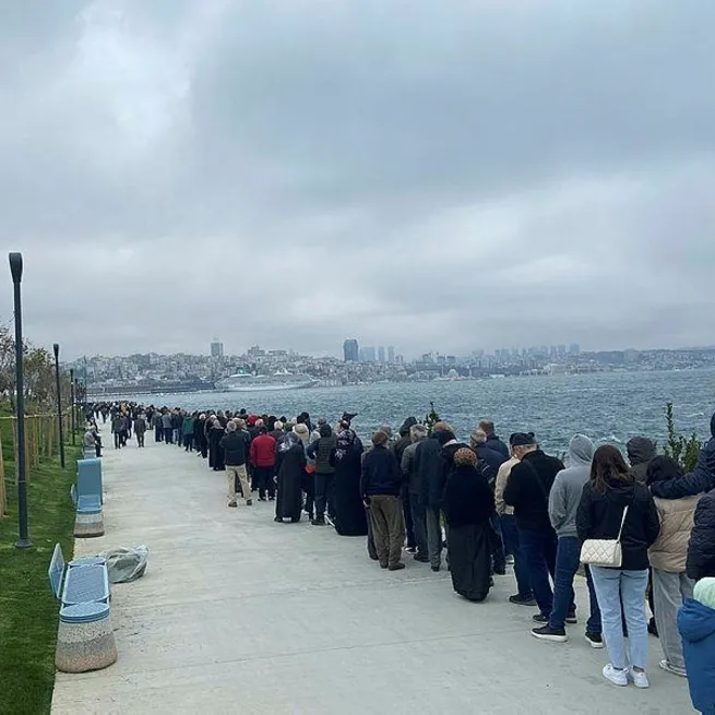 TCG Anadoluya ziyaretçi akını! Sarayburnunda uzun kuyruklar oluştu: Güçlü olmak için Erdoğan gibi bir lidere ihtiyaç var