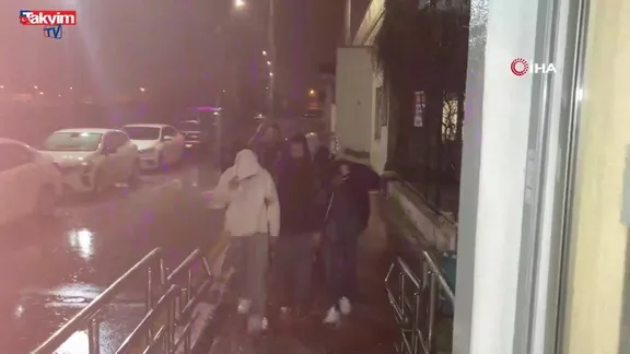 Adana'da sigara tartışması kana boyandı: 17 yaşındaki Erdoğan Ertaş bıçaklanarak öldürüldü, 5 çocuk tutuklandı