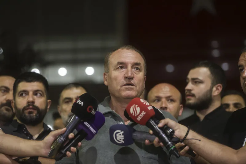 2 yıldız resmen açıkladı! "Galatasaray'a dönmek istemiyoruz" - 7