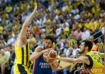 Fenerbahçe Beko seriyi son maça taşıdı! Fenerbahçe Beko:85 - Anadolu Efes:69 Maç sonucu
