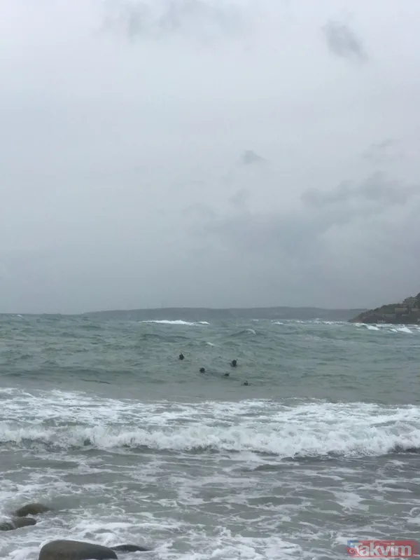 Sarıyer'de acı dolu bekleyiş... Denizde kaybolan çocuğu arama çalışmaları sürüyor - 12