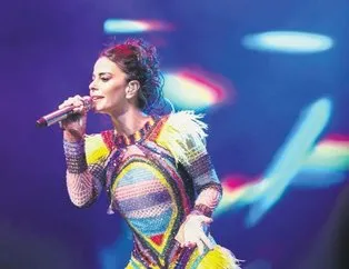 Simge şov