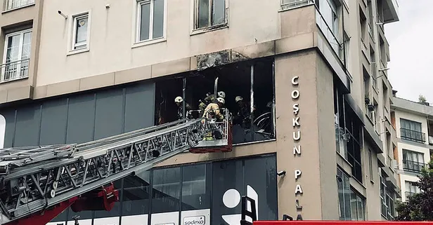 Kağıthane'de market yangını! Alevler bir anda üst kata sıçradı