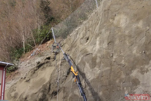 Öğrenciler ölümle burun burunaydı! Rize Ardeşen'de kaya parçalarına karşı çelik ağlar örülüyor - 6