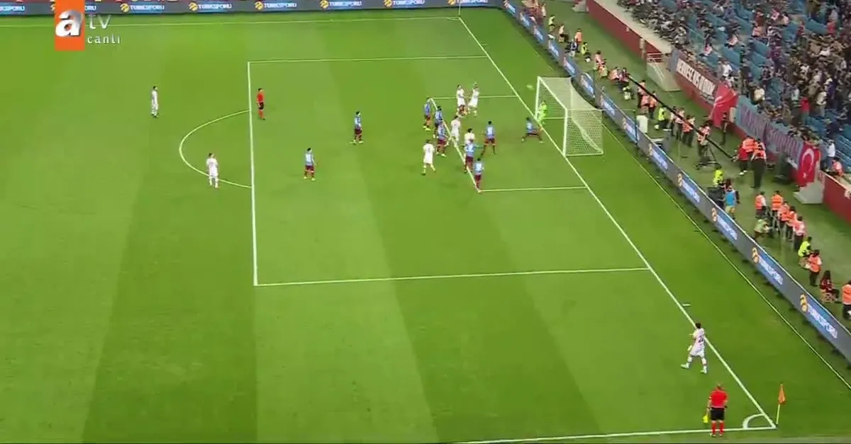 GOL | Trabzonspor 1 – 2 Roma ( Shomurodov)