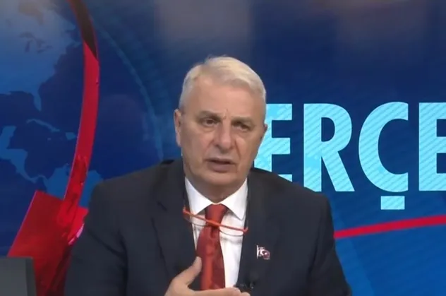 CHP yandaşı gazeteci Can Ataklı: PYD terörist mi bilmiyorum elimde belge yok