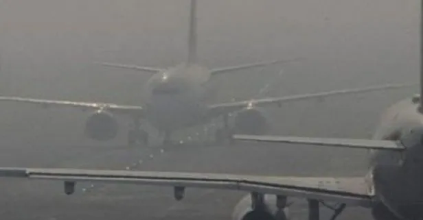 Son dakika... İstanbul’da yoğun sis! Bazı uçak seferleri iptal edildi