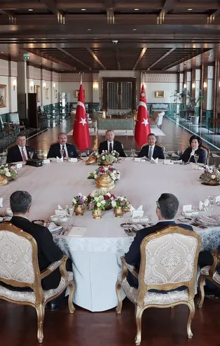 Başkan Erdoğan onur yemeğine katıldı