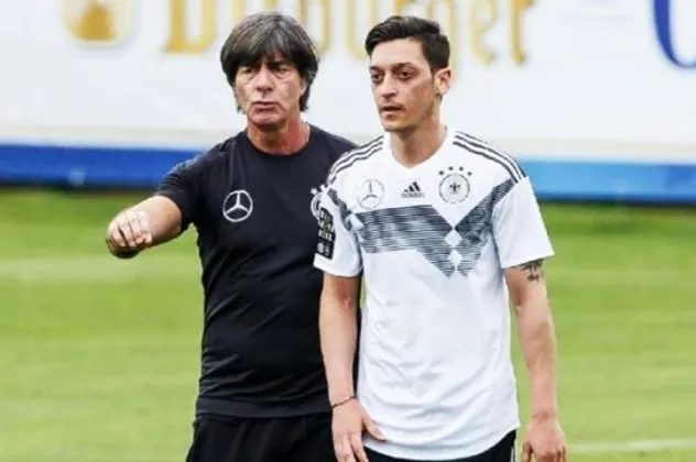 Löw'den Mesut Özil açıklaması!