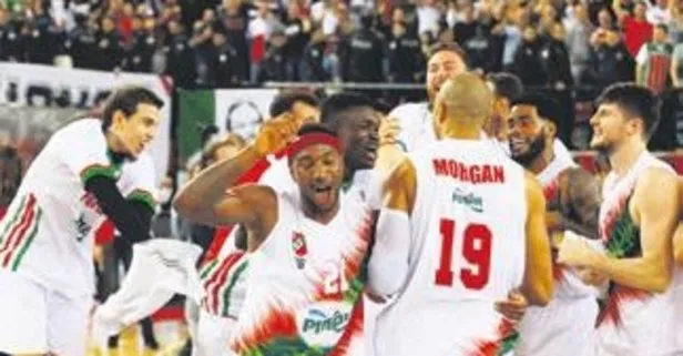 Pınar Karşıyaka F.Bahçe’yi yıktı: 68-57