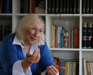 Alev Alatlı’ya linç kampanyası