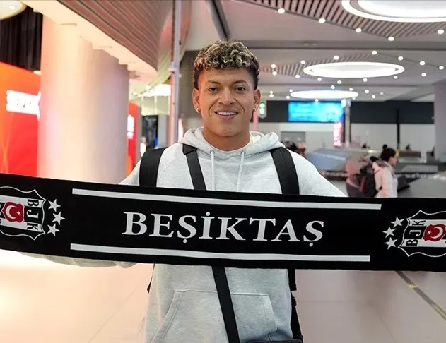 Elan Ricardo kiralandı