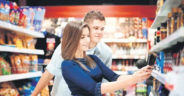 Yeni asgari ücret konuşulmaya başlandı marketler etiketlere el attı!