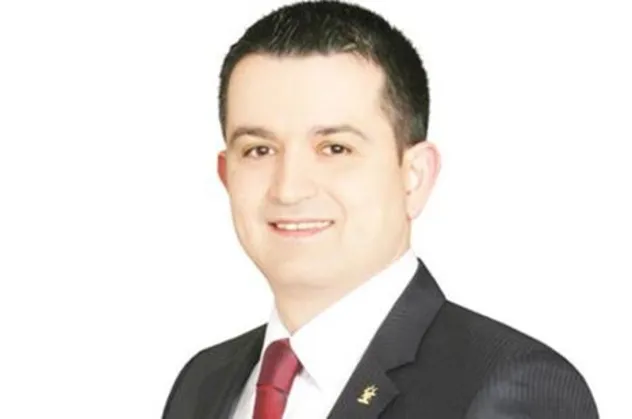 Yeni sistemin ilk Tarım ve Ticaret Bakanı Bekir Pakdemirli kimdir?