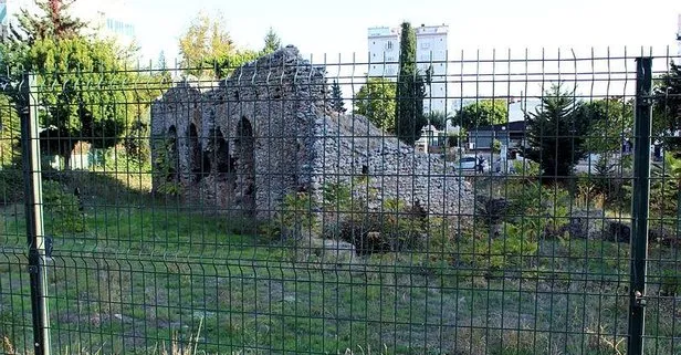 Tarihi hamamı korumak için etrafını çitle çeviren belediye 7 milyon tazminat ödeyecek