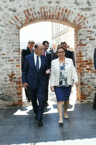 Bakan Pekcan, ABD'li mevkidaşı Ross ile görüştü-1