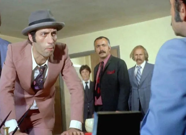 Türkiye'nin güldüren adamı Kemal Sunal ölümünün 19. yılında anılıyor! Kemal Sunal kimdir?-5