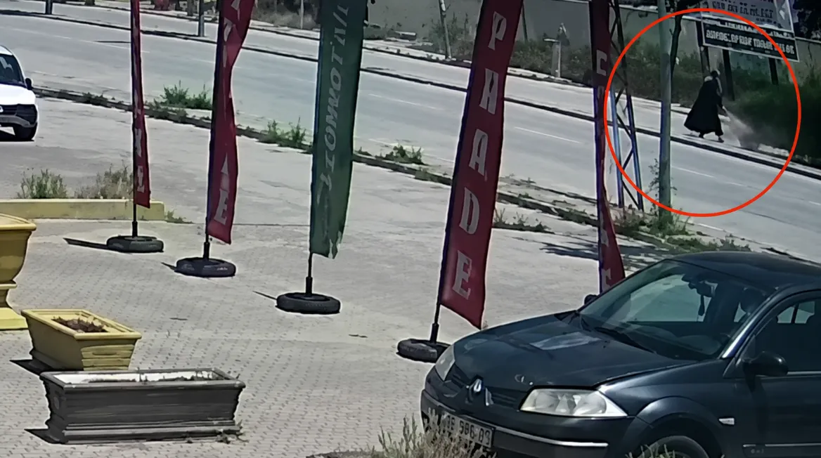 konya-selcukluda-korkunc-kaza-aysenur-canin-olumu-kamerada-video-1781183961662.png