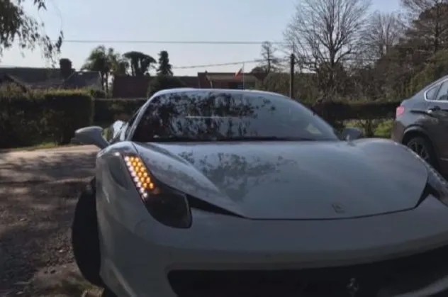 Tosuncuk Uruguay'da drift yaparken görüntülendiği Ferrari marka lüks aracının akıbetini anlattı!