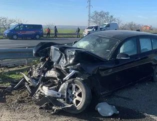 Avrupa Otoyolu’nda iki otomobil çarpıştı: 2 yaralı