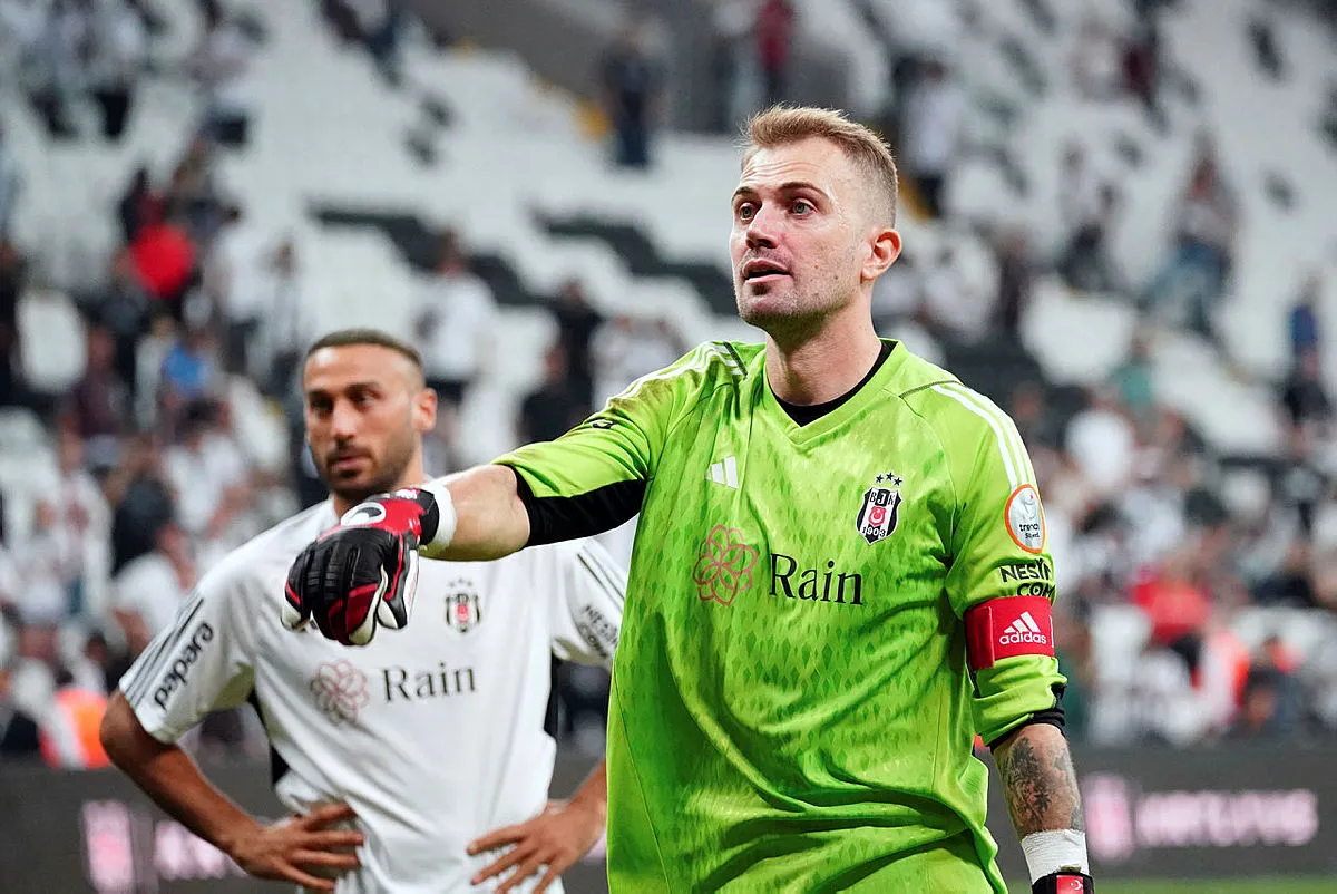 Beşiktaş - Fenerbahçe derbisinde 11'ler belirlendi! Stoperde sürpriz kararlar - 21