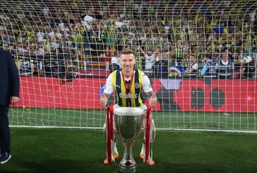 Serdar Aziz Kasımpaşa yolunda!