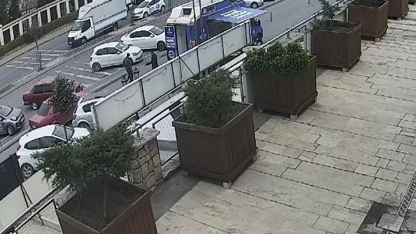 Başakşehir'de hırsızlık şüphelisini HES kodu ele verdi! 3 hırsızlık olayı güvenlik kameralarında-4