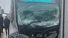 İstanbullunun bitmeyen çilesi ulaşım! Avcılarda iki metrobüs çarpıştı, Üsküdarda İETT arızalandı!