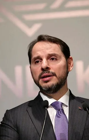 Hazine ve Maliye Bankanı Berat Albayrak'tan Vakıfbank'a tebrik mesajı: Türkiye'nin değişim ve dönüşümüne ortaklık ediyor