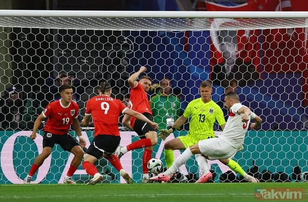 2019'da Bozkurt işaretini yasaklamışlardı! Avusturya'ya Merih Demiral'dan bozkurt işaretli ayar! İşte tarihi maçtan muhteşem kareler - 8